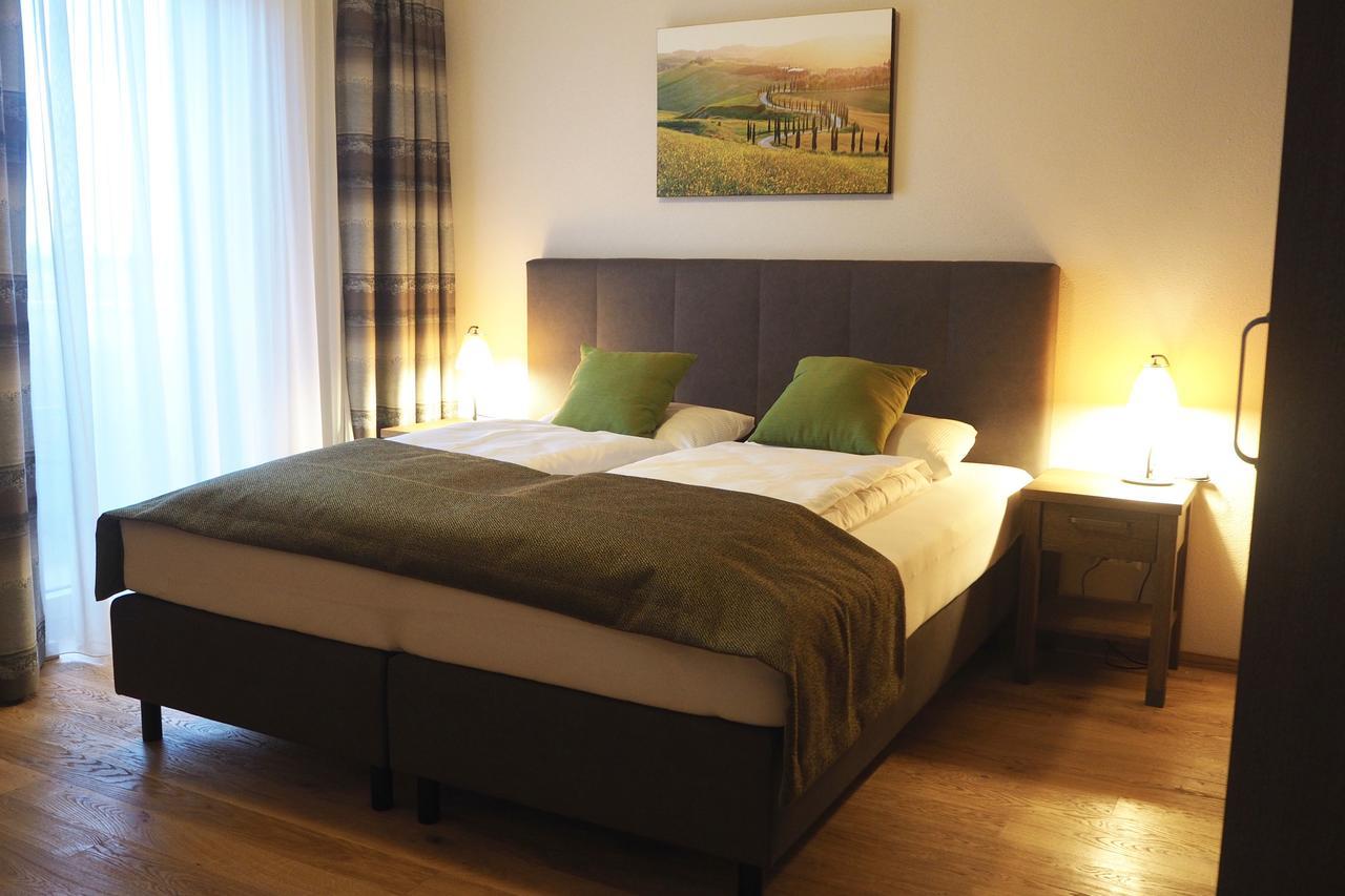 Mattone Aparthotel Lanzenkirchen Esterno foto